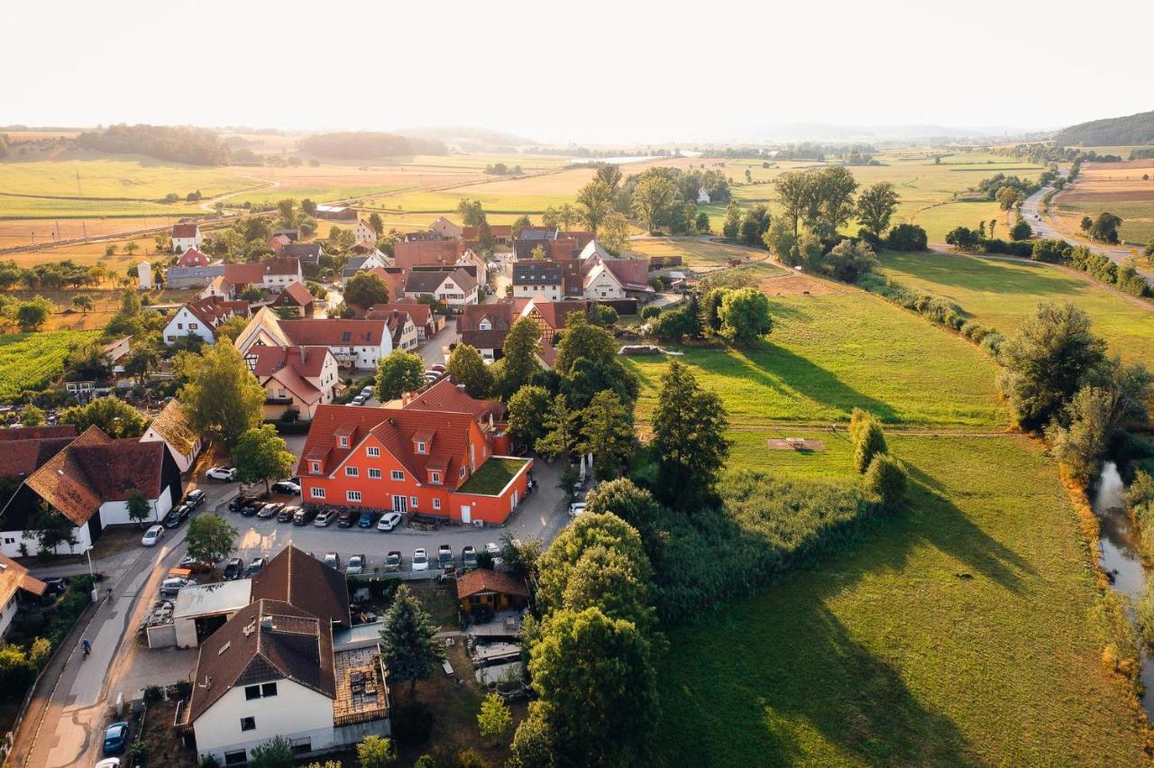 Landgasthof Schwarzes Ross Ансбах Экстерьер фото